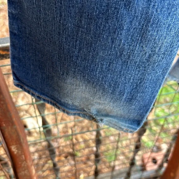 Old Navy Original Mid-Rise Denim Blue Jeans Petite Frayed Hem Distressed 12P - Picture 6 of 16
